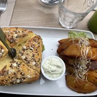 Portobello burger   at Sweet Rawmance in Paris