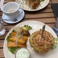 Quiche and burger at Sweet Rawmance in Paris