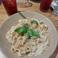 Tagliatelle with broccoli at Sweet Rawmance in Paris