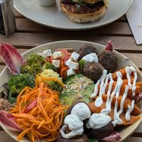 t at Sweet Rawmance in Paris