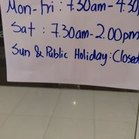 Opening times at Jiu Pin Lian in Central Singapore