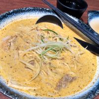  Laksa @ $4.9 with yellow noodle (not the traditional noodle), delicious at Jiu Pin Lian in Central Singapore