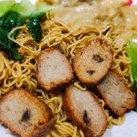 Wanton noodles at Shang De Vegetarian in Central Singapore