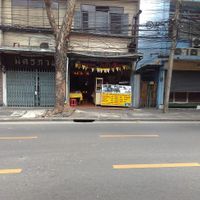 This place is in the correct location on the map, but it looks a little different from the 2018-19 pics.  I assume it's the same and the right one. at Raan Ahaan Jai - Chaiyo in Bangkok