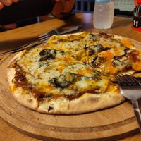 Vegan soffino pizza at Rokka in Antalya