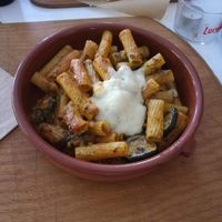 Vegan pasta tricolore at Pizzare in Berlin