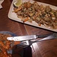 pad thai (top) at La Encomienda in Madrid