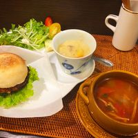 seitan burger set at Kome-hana Bakery - Ocome Bakery in Nagoya