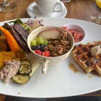   at Les 4 Jeudis in Brussels