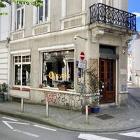   at Les 4 Jeudis in Brussels