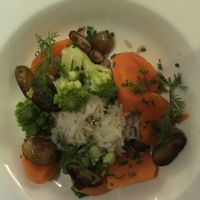 Vegan main course when I visited on April 2019. It was simple yet flavorful : rice with vegetables (carrot, shitake mushroom, Romanesco cabbage and fresh herb) at Le Bistrot des Belles Caves in Tours