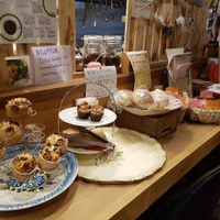 Cakes at Little Saebejae in Tokyo