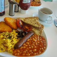Amazing brekkie with a great selection of dishes.  This brekkie with scrambled tofu is the perfect hangover cure.  Friendly staff and will definitely revisit next time I'm in Crawl at Loving Hut - Southgate in Crawley