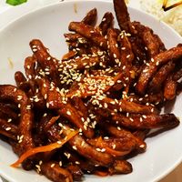 “Twigs" at Loving Hut - Southgate in Crawley