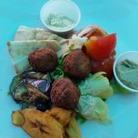 veggie platter at Umbrellas Beach Bar in St Georges