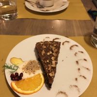   Vegan hazelnut cake at Amaranta Bio Bistrot in Rovereto