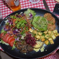 Was very good, a plate for 2 with french fries and a beer is enough ;)
People are very nice too.
You should definitely try it ! at La Salamandre in Etretat