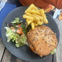 Burger  at La Salamandre in Etretat