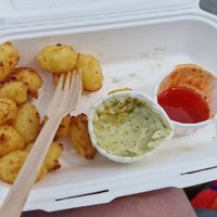 Hash brown bites, vegan pesto mayo and chilli jam at The Flame Tree Cafe in Dundee