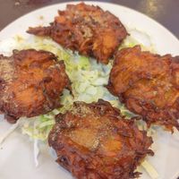 Onion bhajis at Noori India in Koh Samui