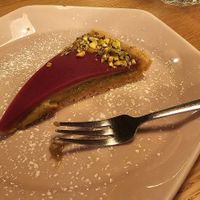 Raspberry pistachio pie thing at Veganic in Krakow