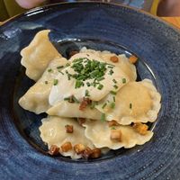 Pierogi ( o molho sabia muito a farinha…😕)  at Veganic in Krakow