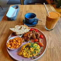 English breakfast at Veganic in Krakow