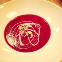 Beetroot soup with pear at Veganic in Krakow
