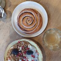 Vegan cinnamon roll / vegan chia pudding at Le Pain Quotidien - Exhibition Rd in South West London