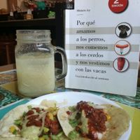 tacos at Tomeiro in Leon