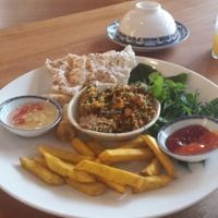 Main dish of the menu we ordered - looked good but tasted bland unfortunately at Minh Chay - Ma May in Hanoi