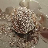 Trufas de algarroba at El Fogon Verde in Madrid