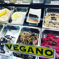 pure vegan! at La Gelateria del Barri - Born La Ribera in Barcelona