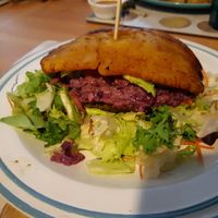 Main / Burger at Cookaluzka in Madrid