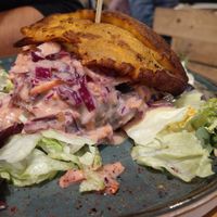 plantain burger at Cookaluzka in Madrid