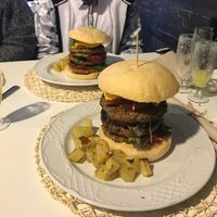 monster burger  at Cookaluzka in Madrid