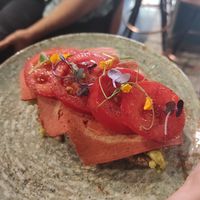 Tosta con bacon at Cookaluzka in Madrid