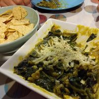 Spinach dip and nachos at Cookaluzka in Madrid