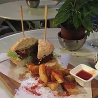 Burger  at Mayka in Belgrade