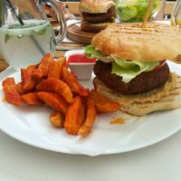 Vegan burgers 😋😋 at Mayka in Belgrade