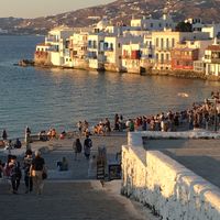 More great views at Nice n Easy in Mykonos