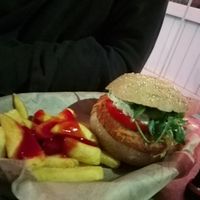 Mistico burger at Single Fin in Fuerteventura