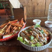 Jamaican salad and mixed fries. Delicious! They only use vegan aioli - even for weird eaters!  #Veganuary at The Hold in Manly