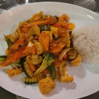 Räuchertofu mit Gemüse at Asia-Chay Vegan Cuisine in Bottrop