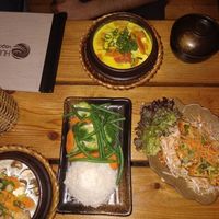 Tofu vegetable salad, rice dish & soups at Hum Vegan Cuisine in Berlin