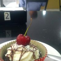Cupcake vegano de prestígio   at SuBte Vegan in Sao Paulo