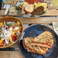 Brunch Vresunto at O Xexexe in Costa Da Caparica