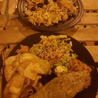 Jacalhau à Brás e Sem peixe e chips.. yummmieeee at O Xexexe in Costa Da Caparica