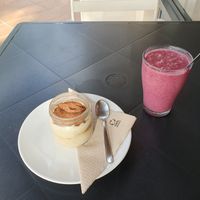 Tiramisu dessert and a smoothie at Alfarroba Cafe in Albufeira