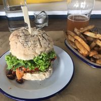 Pulled jackfruit and amazing fries!! at Monkey in Chamonix-mont-blanc